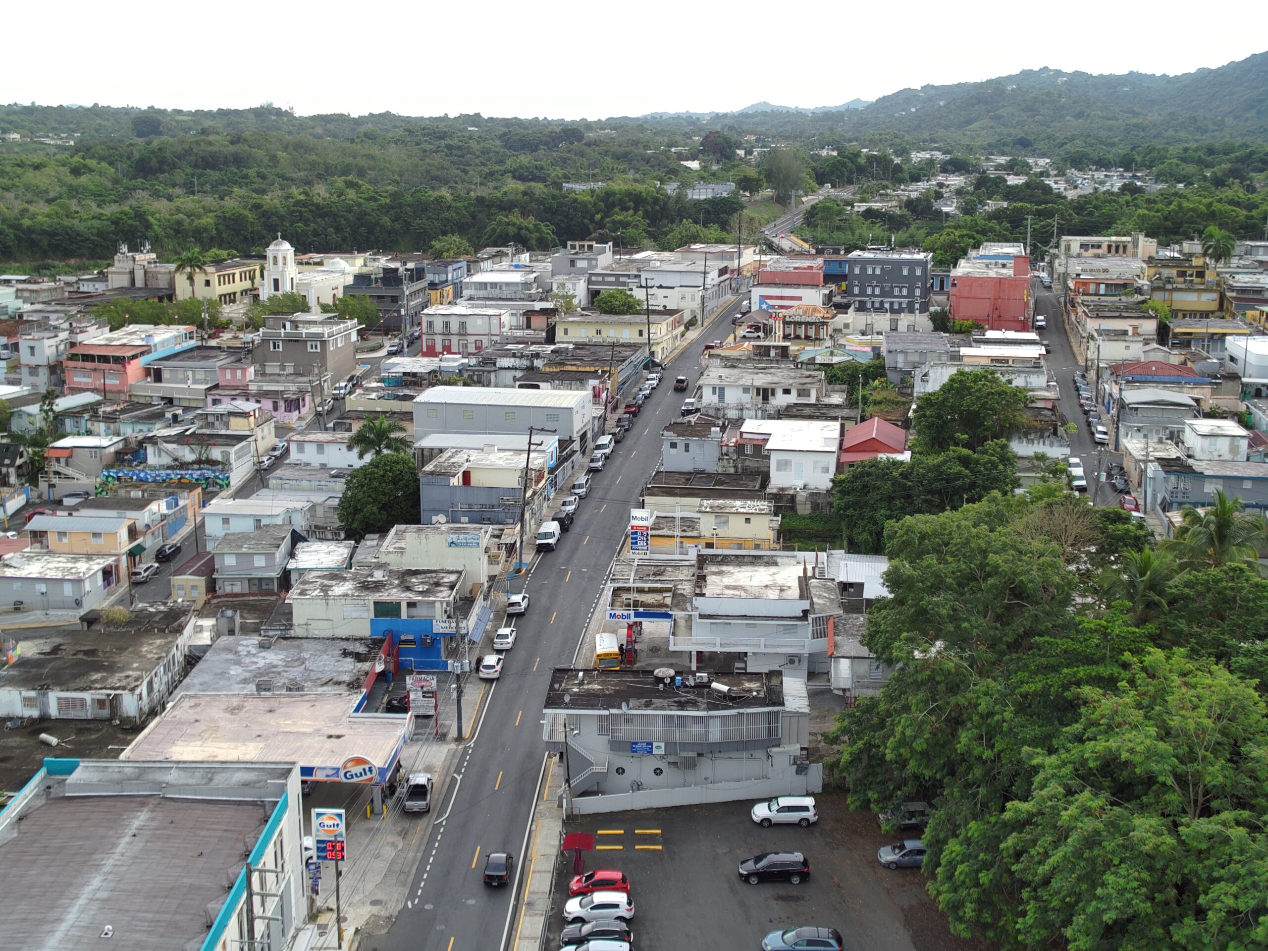 Aerial view of downtown San Lorenzo streetscape.